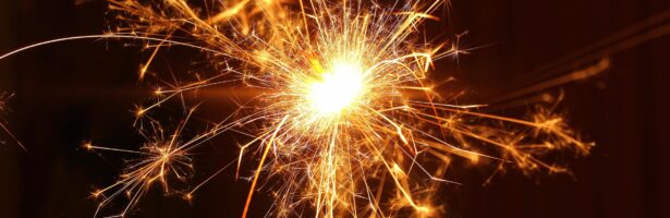 Поздравляем с Новым Годом и Рождеством 2026!